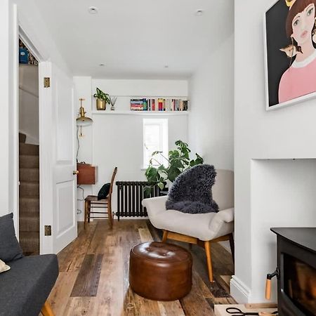 Central Georgian Townhouse With Free Parking 바스 외부 사진