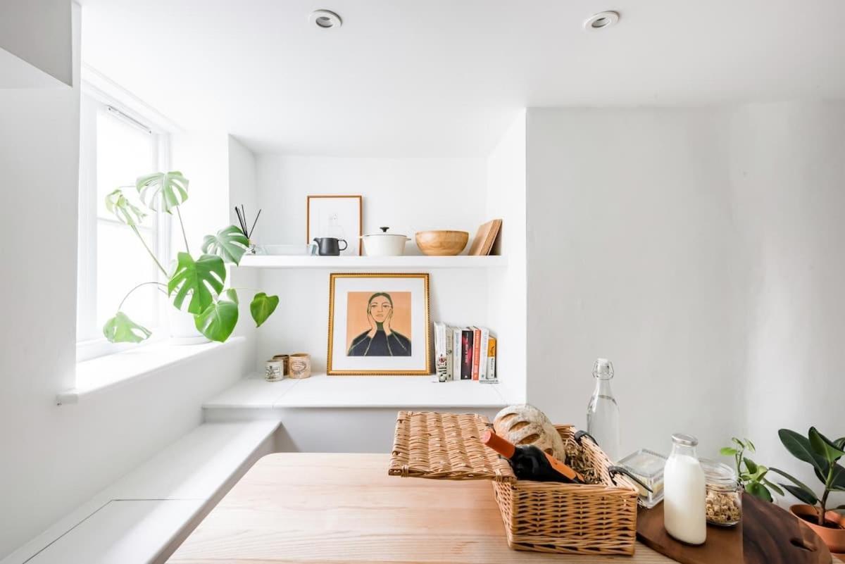 Central Georgian Townhouse With Free Parking 바스 외부 사진