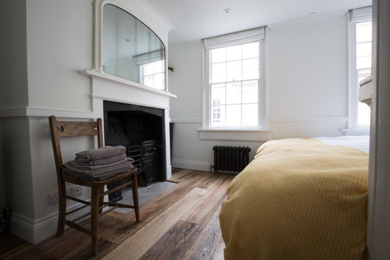 Central Georgian Townhouse With Free Parking 바스 외부 사진